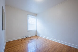 Brookhaven Apartments in Detroit, MI - Building Photo - Interior Photo