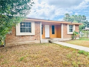 2757 Melba Ave in McAllen, TX - Building Photo - Building Photo