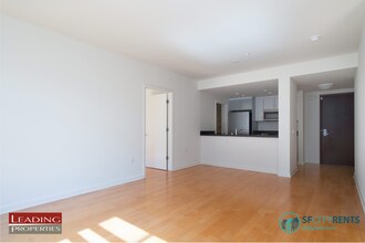 451 Kansas St in San Francisco, CA - Foto de edificio - Building Photo