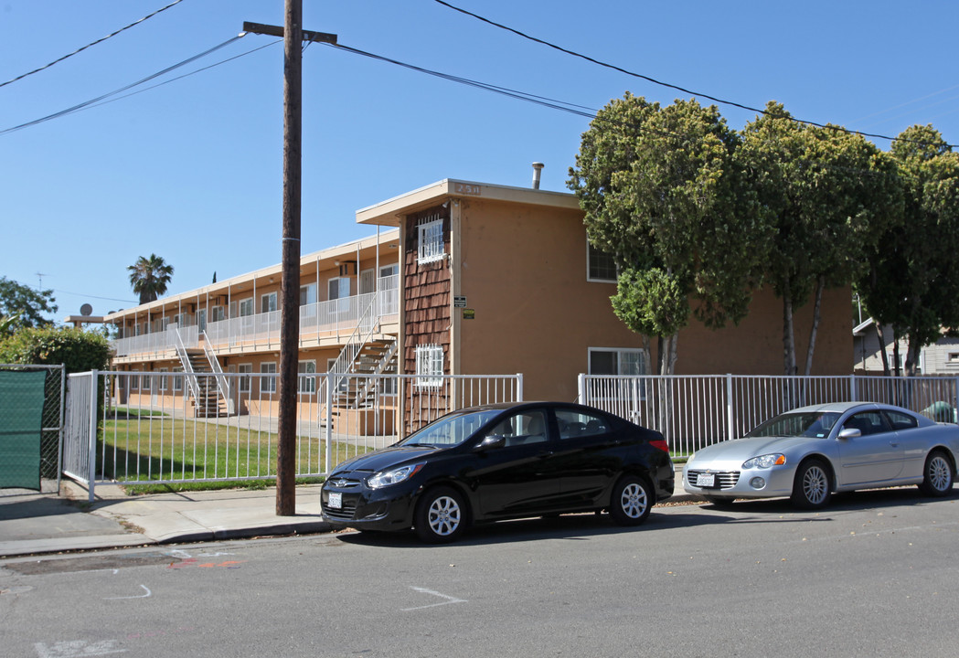 250 K St in Patterson, CA - Building Photo