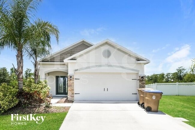 property at 2212 Red Rock Ct
