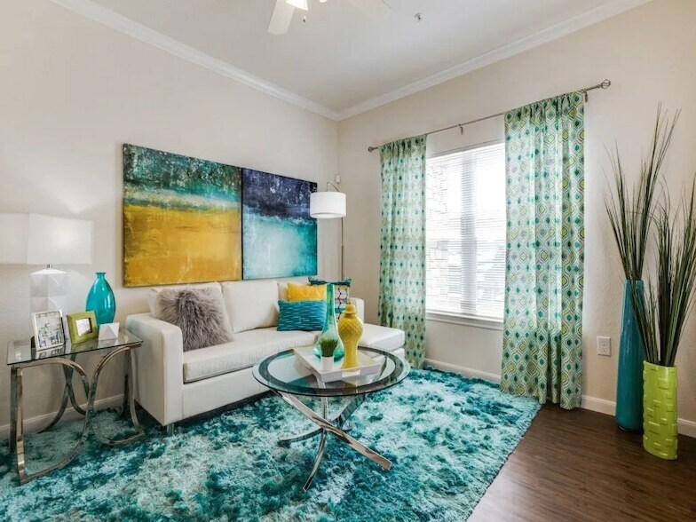 14722 Nacogdoches Rd, Unit 2203 in San Antonio, TX - Foto de edificio