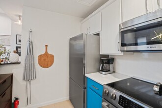 2007 O St NW, Unit #505 in Washington, DC - Building Photo - Building Photo