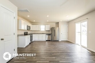 427 Winsley Dr in Salisbury, NC - Foto de edificio - Building Photo