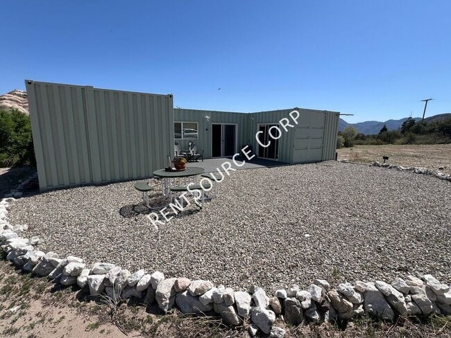 4028 CA-138 in Phelan, CA - Building Photo - Building Photo