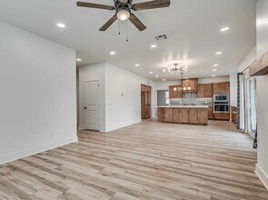 1413 Zachary Ln in Norman, OK - Building Photo - Building Photo