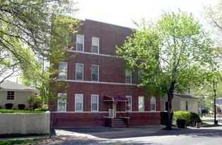 243 Carlton Ave Apartments