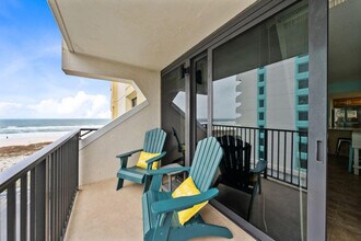 407 W Beach Blvd in Gulf Shores, AL - Foto de edificio - Building Photo