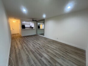 278 N Wilshire Ave in Anaheim, CA - Building Photo - Building Photo