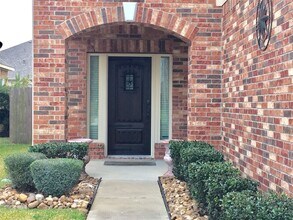 20714 Keegans Ledge Ln in Cypress, TX - Foto de edificio - Building Photo