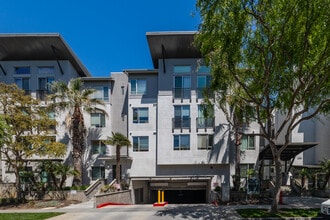 Playa Vista Waterstone in Playa Vista, CA - Building Photo - Building Photo