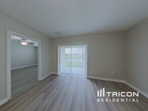 4719 Lindever Ln in Palmetto, FL - Building Photo - Building Photo