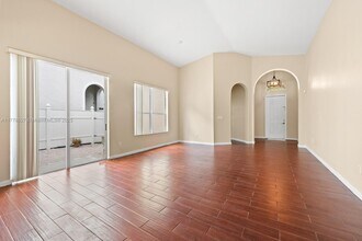 1200 NE 37th Ave in Homestead, FL - Building Photo - Building Photo