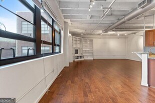 878 Peachtree St NE in Atlanta, GA - Building Photo