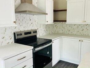 5808 Mora Pl in Elkton, FL - Building Photo - Building Photo