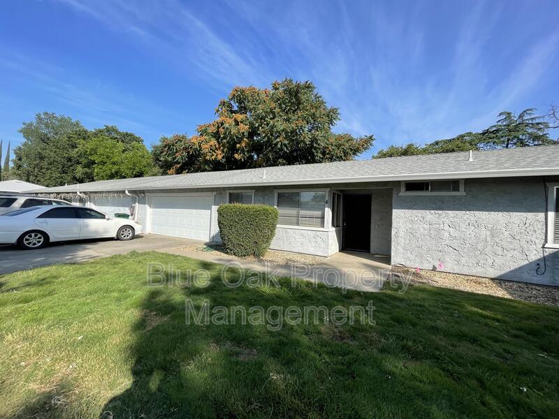 100 W Tonea Way in Chico, CA - Building Photo