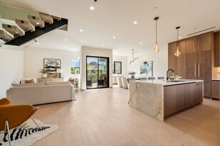 836 Waterloo St in Los Angeles, CA - Building Photo