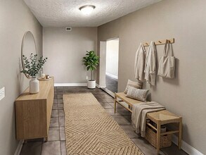 1046 Le Brun Dr in Jacksonville, FL - Building Photo - Building Photo