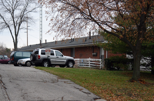 3049 Glanzman Rd in Toledo, OH - Building Photo - Building Photo