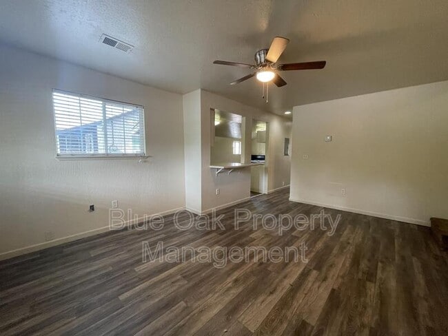 524 W 1st Ave in Chico, CA - Building Photo - Building Photo