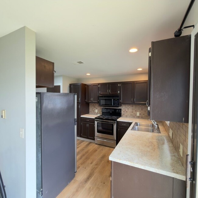 2612 Ardmore St SE in Grand Rapids, MI - Building Photo - Building Photo