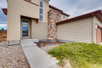 10057 Quintero St in Commerce City, CO - Building Photo - Building Photo