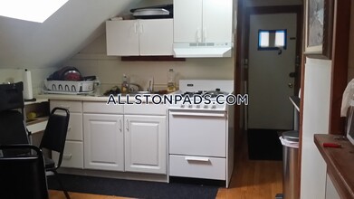 6 Webley St in Boston, MA - Building Photo - Building Photo