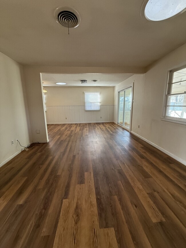 2418 48th St in Lubbock, TX - Building Photo - Building Photo