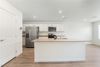 3324 La Cura Ave in Enterprise, NV - Building Photo - Building Photo