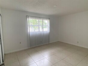 500 SE 2nd Ave in Deerfield Beach, FL - Building Photo - Building Photo