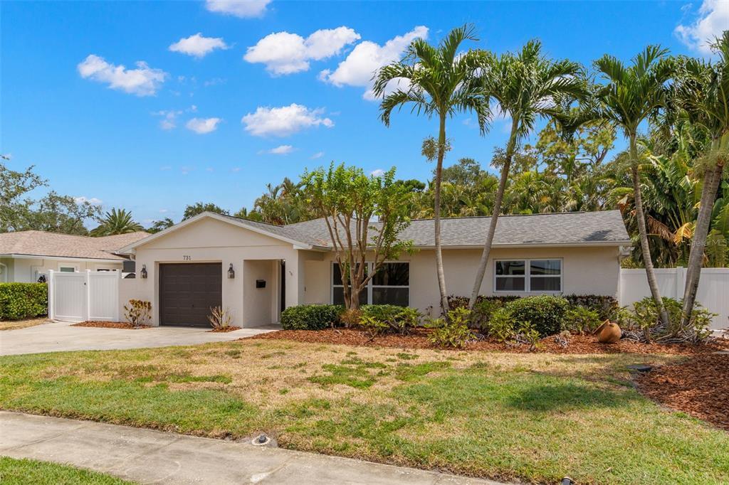 731 Alda Way NE in St. Petersburg, FL - Building Photo