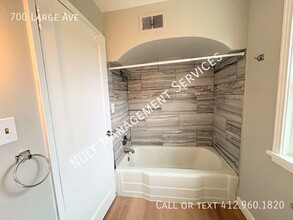 700 Large Ave in Clairton, PA - Building Photo - Building Photo