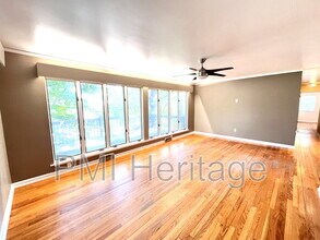 1139 N Sunset Dr in Fayetteville, AR - Building Photo - Building Photo