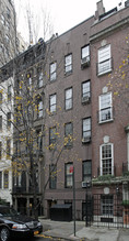 38 E 75th St in New York, NY - Building Photo - Building Photo