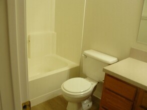 7420 W Garden Glen Dr in Boise, ID - Building Photo - Building Photo