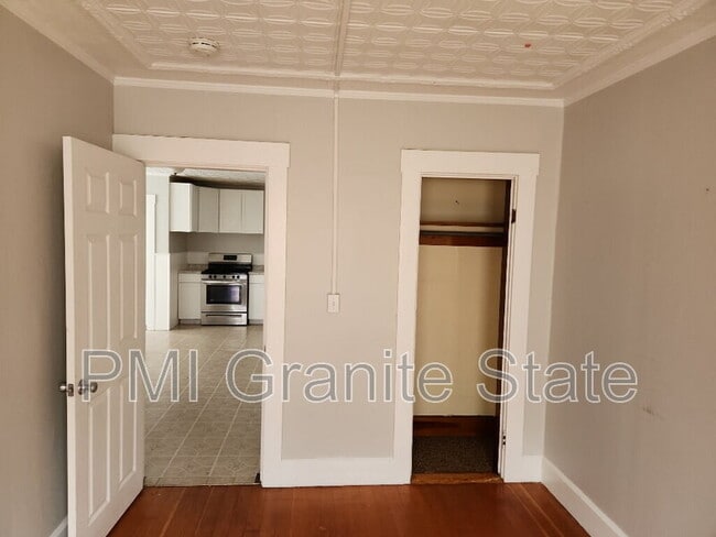 7 Paige Ave in Nashua, NH - Building Photo - Building Photo