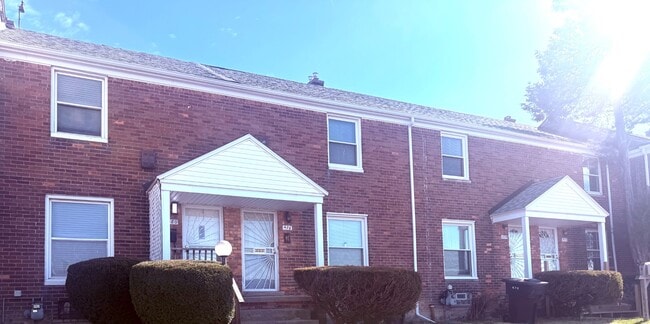 property at 480 Marquette Dr