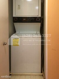 1402 E Baltimore St photo'