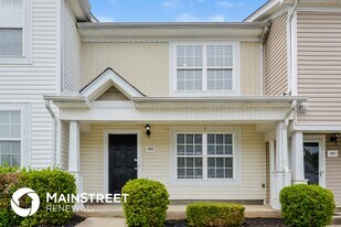 1005 Arlene Dr in La Vergne, TN - Building Photo