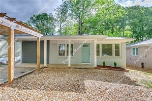 713 Church St NW in Atlanta, GA - Building Photo