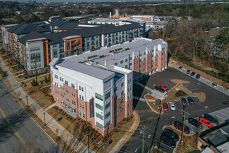 Abbington on Cheshire Bridge in Atlanta, GA - Building Photo - Building Photo