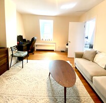 234 Lexington St in Boston, MA - Building Photo