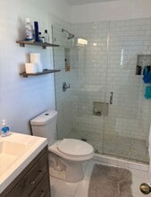 7300 SW 84th Ct in Miami, FL - Building Photo - Building Photo