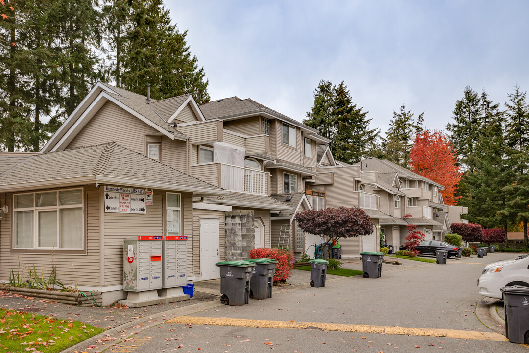 Kennedy Woods in Surrey, BC - Building Photo