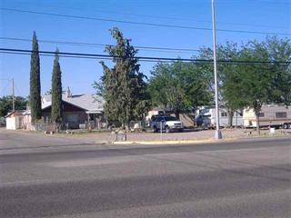 1700 Broadway St in Truth Or Consequences, NM - Foto de edificio