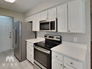 5814 Woodsetter Ln in Arlington, TX - Foto de edificio - Building Photo