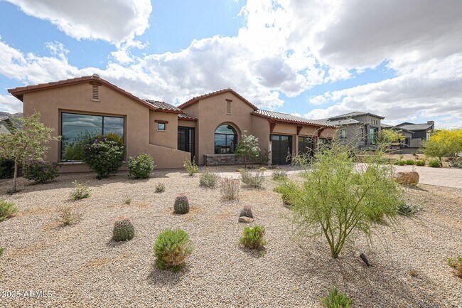 13255 E Juan Tabo Rd in Scottsdale, AZ - Building Photo - Building Photo