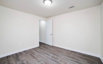 4543 Kingston Rd in Woodbridge, VA - Building Photo - Building Photo