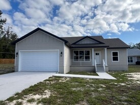 200 SW Rose Pointe Pl in Lake City, FL - Building Photo