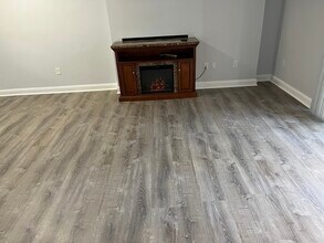 37 Highwood Dr in Franklin, MA - Building Photo - Building Photo